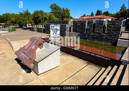 Das Hector-Peterson-Museum. Soweto ist ein Vorort von Johannesburg, Südafrika, kurz für South Western Township. Ein Symbol des Aufstandes gegen die Apartheid. Stockfoto