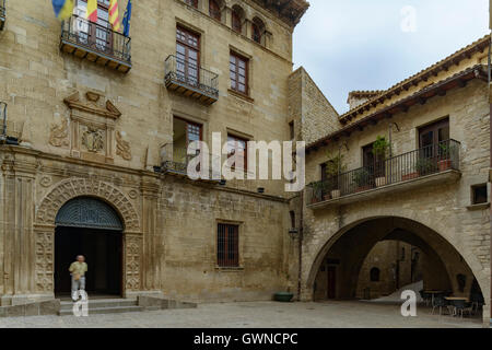 Villa Plaza, Sos del Rey Católico, fünf Villen, Zaragoza, Aragon, Spanien, Stockfoto