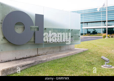 Ein Logo Zeichen außerhalb der Hauptsitz von Owens-Illinois, Inc., in Perrysburg, Ohio am 16. Juli 2016. Stockfoto