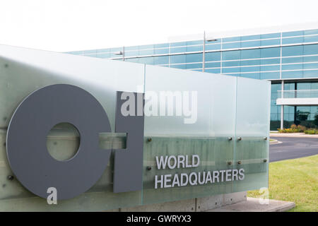 Ein Logo Zeichen außerhalb der Hauptsitz von Owens-Illinois, Inc., in Perrysburg, Ohio am 16. Juli 2016. Stockfoto