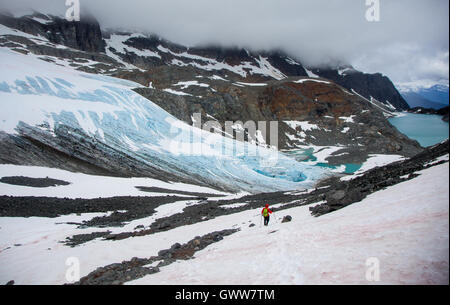 Zurück Land Exploration, Wedgmemount See, Whistler, Britisch-Kolumbien, Kanada Stockfoto