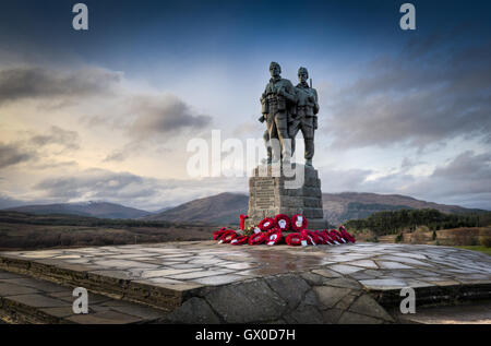 Das Denkmal in der Nähe von Spean Bridge widmet sich die Männer von den britischen Streitkräften Commando wuchs während des zweiten Weltkriegs. Stockfoto