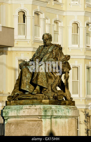 Statue von William Cavendish, 7. Herzog von Devonshire. Eastbourne. East Sussex. England. UK Stockfoto