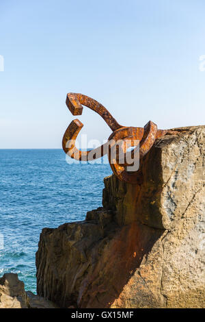 Eduardo Chillida Bildhauer und Architekten Luis Peña Ganchegui Peine del Viento (Wind Kamm) Stockfoto