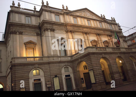 Das berühmte Opernhaus Teatro alla Scala, Mailand, Italien Stockfoto