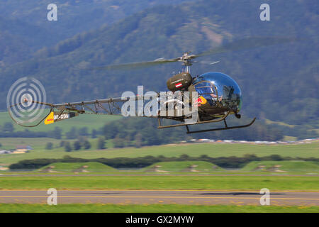 Bell 47 Hubschrauber bei Airpower in Zeltweg, Österreich Stockfoto