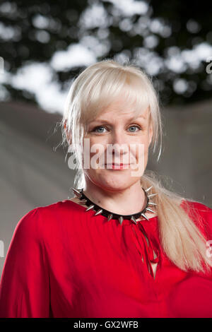 Kati Hiekkapelto, finnische Krimiautor, auf dem Edinburgh International Book Festival. Edinburgh, Schottland. 23. August 2016 Stockfoto