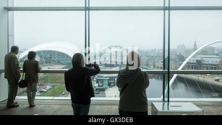 Die Ostsee, Gateshead, England, UK. Blick vom Feld "Anzeige" auf Level 5. Stockfoto