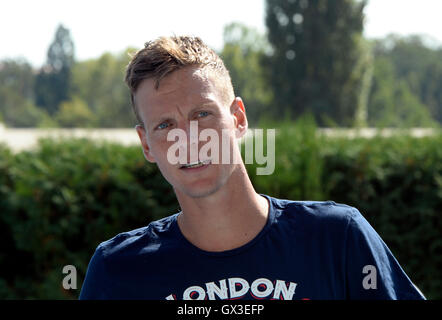 Prag, Tschechische Republik. 15. Sep, 2016. Tschechische Tennis Spieler Tomas Berdych (im Bild) Züge mit seinem neuen Trainer, Wimbledon-Sieger von 2001 Goran Ivanisevic in Prag, Tschechische Republik, 15. September 2016. © Michal Krumphanzl/CTK Foto/Alamy Live-Nachrichten Stockfoto