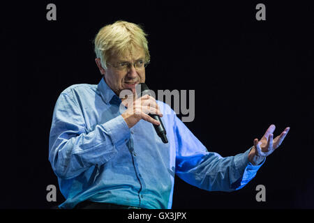 London, UK. 15. September 2016. Greg Philo, Research Director der Glasgow University Media Unit, befasst sich mit "The Media, die Bewegungen und Jeremy Corbyn" Veranstaltung von der Media Reform Coalition Student Central. Bildnachweis: Mark Kerrison/Alamy Live-Nachrichten Stockfoto