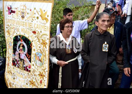 Teufel - Prozession - Fiestas De La Virgen del Carmen in HUANCABAMBA... Abteilung von Piura. Peru Stockfoto