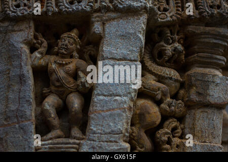Nahaufnahme von dekorativen Türsturz über Schrein Eingang im Chennakesava Tempel an Somanathapura, Karnataka, Indien, Asien
