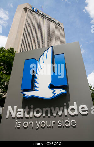 Ein Logo Zeichen außerhalb der Hauptsitz der Nationwide Mutual Insurance Company in Columbus, Ohio am 23. Juli 2016. Stockfoto