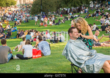 MONTREAL, QC/CANADA 4. September 2016 - Montreal Tamtams im Mount Royal Park. Stockfoto