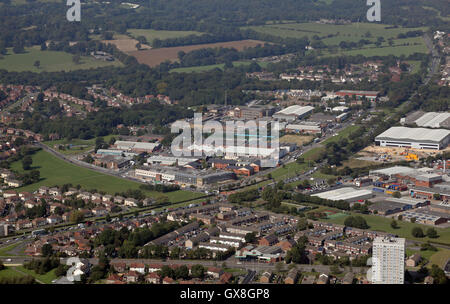 Luftaufnahme von Industrie- und Business Units auf der Ringstraße A6120 & Kohle Road, in der Nähe von Leeds, UK Stockfoto