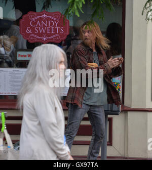 Schauspieler am Set von die "Es ist Always Sunny in Philadelphia"-TV-show Produktion Featuring: David Hornsby wo: Philadelphia, Pennsylvania, USA bei: 30. Juni 2016 Stockfoto