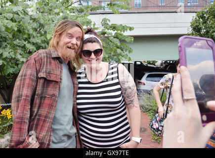 Schauspieler am Set von die "Es ist Always Sunny in Philadelphia"-TV-show Produktion Featuring: David Hornsby wo: Philadelphia, Pennsylvania, USA bei: 30. Juni 2016 Stockfoto