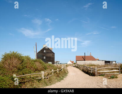 Annäherung an den Strand am Dorf von Normannen Bay, East Sussex, UK Stockfoto