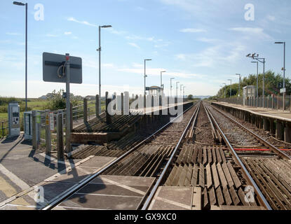 Südliche Eisenbahn Coastway Osten Bahnstrecke bei Normannen Bay, East Sussex, UK Stockfoto