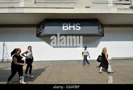 London, England, Vereinigtes Königreich. Leere BHS (British Home Stores) Shop der Oxford Street (September 2016) nach Scheitern des Unternehmens Stockfoto