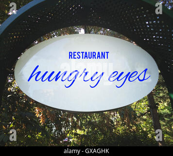 Restaurant, Augen Hangry, Hintergründe, Texturen, Motivation, Poster, Zitate, verschwommene Bild Stockfoto