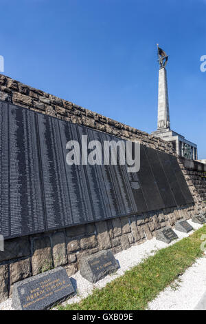 Hill Slavin, ein Denkmal für die sowjetischen Soldaten im Zweiten Weltkrieg während der Befreiung von Bratislava, Slavín Kriegerdenkmal, Slowakei, Europa getötet Stockfoto