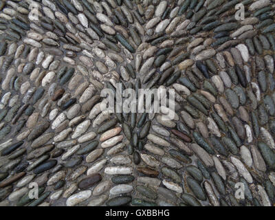 Cobblestone Path auf Rainyday, Mostar in Bosnien und Herzegowina Stockfoto