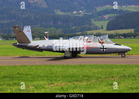 ZELTWEG, Steiermark, Österreich - SEPTEMBER 02: Fouga CM 170 Magister bei Airpower in Zeltweg, Österreich Stockfoto