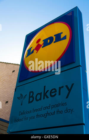 Shop-Zeichen, Lidl, London, UK Stockfoto