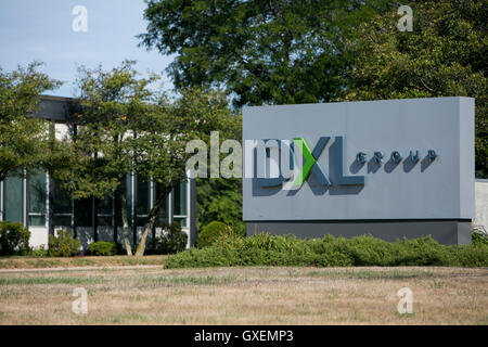 Ein Logo Zeichen außerhalb der Hauptsitz der Destination XL Group, Inc., in Canton, Massachusetts am 14. August 2016. Stockfoto