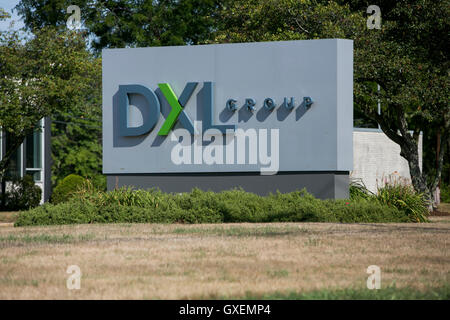 Ein Logo Zeichen außerhalb der Hauptsitz der Destination XL Group, Inc., in Canton, Massachusetts am 14. August 2016. Stockfoto