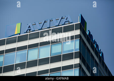 Ein Logo Zeichen außerhalb einer Einrichtung von Aviva in Mailand am 3. September 2016 besetzt. Stockfoto
