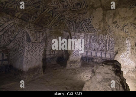 Hypogäum. Alto del Duende. Kolumbianischen archäologischen Park, der auch viele Hypogea enthält. Diese riesige unterirdischen Grabstätten sind de Stockfoto