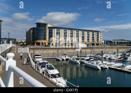 Radisson Blu Hotel befindet sich an der Waterfront, Jersey, Kanalinseln, Stockfoto