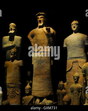 Heiligtum der Ayia Irini (1200-1. Jh. v. Chr.). Zypern. Statuen und Terrakotta-Figuren rund um den Altar gefunden. Detail. Museum des Mittelmeers und vorderasiatischen Altertümer. Stockholm. Schweden. Stockfoto