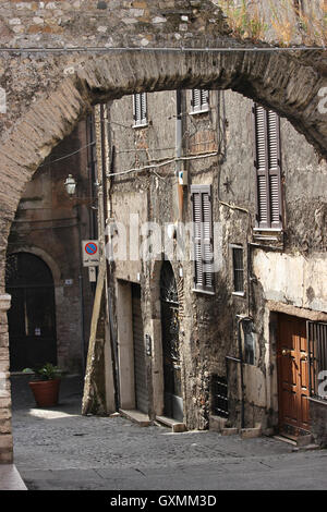 Die alten Gassen der Altstadt von Tivoli, Italien Stockfoto