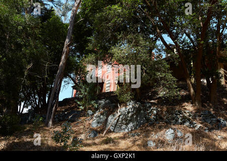 Die alten Gebäude des Krankenhauses bei Camp Reynolds auf Angel Island, Kalifornien. Stockfoto