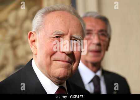 Carlo Azeglio Ciampi Archiv Fotos Rom 16. September 2016 der ehemalige Präsident der italienischen Republik, Carlo Azeglio Ciampi, Stockfoto