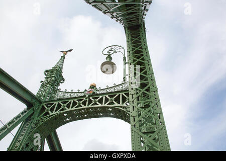 Liberty Bridge, Budapest, Ungarn, Detail Stockfoto