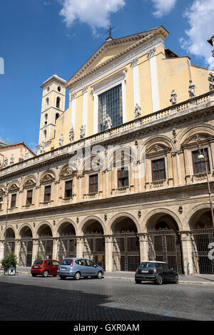 Rom. Italien. Kirche von Santi Apostoli, Piazza Santi Apostoli. Stockfoto