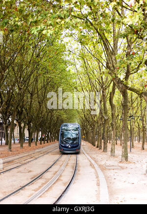 Straßenbahn in Bordeaux Frankreich Stockfoto