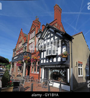 Mulberry Tree Pub, Stockton Heath, South Warrington, Cheshire, England, Großbritannien, WA4 2AF Stockfoto