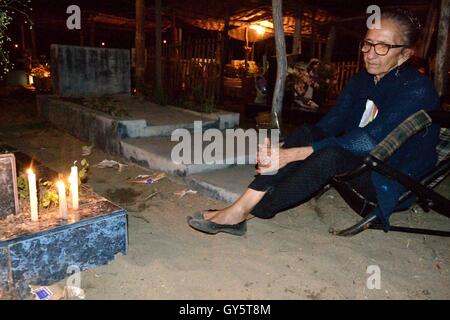 Day of The Dead - Friedhof in PUERTO PIZARRO. Abteilung von Tumbes. Peru Stockfoto