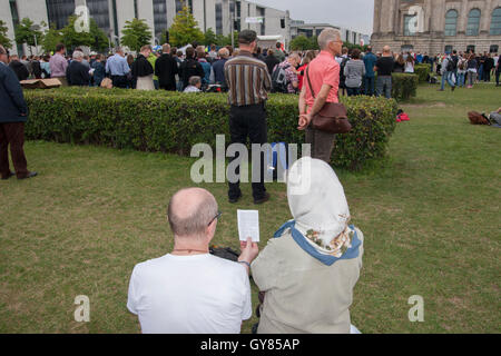 Berlin, Deutschland. 17. September 2016. Ökumenischer Gottesdienst nach Marsch für das Leben (jährliche Demonstration gegen Abtreibung). Stockfoto