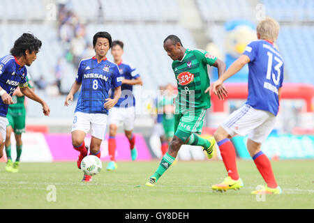 Kanagawa, Japan. 17. September 2016. Leo Silva (Albirex) Fußball /Soccer: 2016-J1-League-Spiel zwischen Yokohama F Marinos 3-1 Albirex Niigata Nissan-Stadion in Kanagawa, Japan. Bildnachweis: Yohei Osada/AFLO SPORT/Alamy Live-Nachrichten Stockfoto