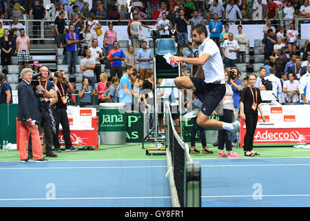 Zadar, Kroatien. 18. September 2016. Davis Cup Tennis. Kroatien gegen Frankreich. Marin Cilic (Cro) besiegte Richard Gasquet (Fra) Credit: Action Plus Sport/Alamy Live News Stockfoto