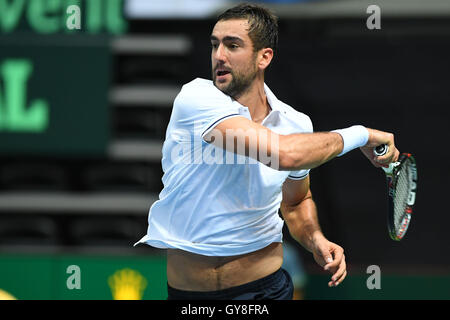 Zadar, Kroatien. 18. September 2016. Davis Cup Tennis. Kroatien gegen Frankreich. Marin Cilic (Cro) besiegte Richard Gasquet (Fra) Credit: Action Plus Sport/Alamy Live News Stockfoto