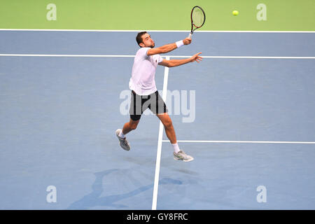 Zadar, Kroatien. 18. September 2016. Davis Cup Tennis. Kroatien gegen Frankreich. Marin Cilic (Cro) besiegte Richard Gasquet (Fra) Credit: Action Plus Sport/Alamy Live News Stockfoto