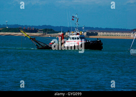 AFTON LLIGWY, BEAUMARIS, HOLLY KOPF ABSCHLEPPEN. Stockfoto