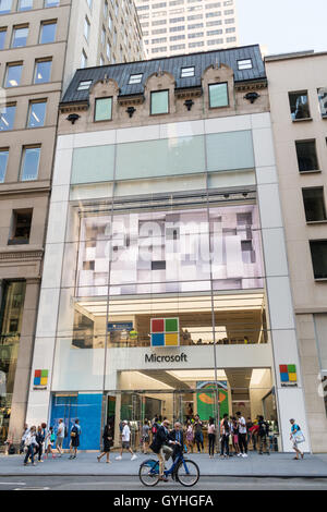 Fassade, Microsoft Retail Store, Fifth Avenue, New York, USA Stockfoto